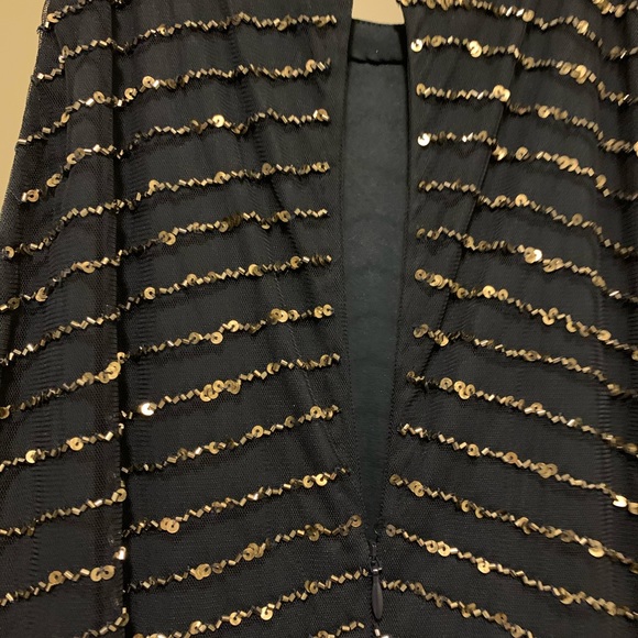 Adrienne Papell Art Deco Navy Dress - Picture 3 of 11